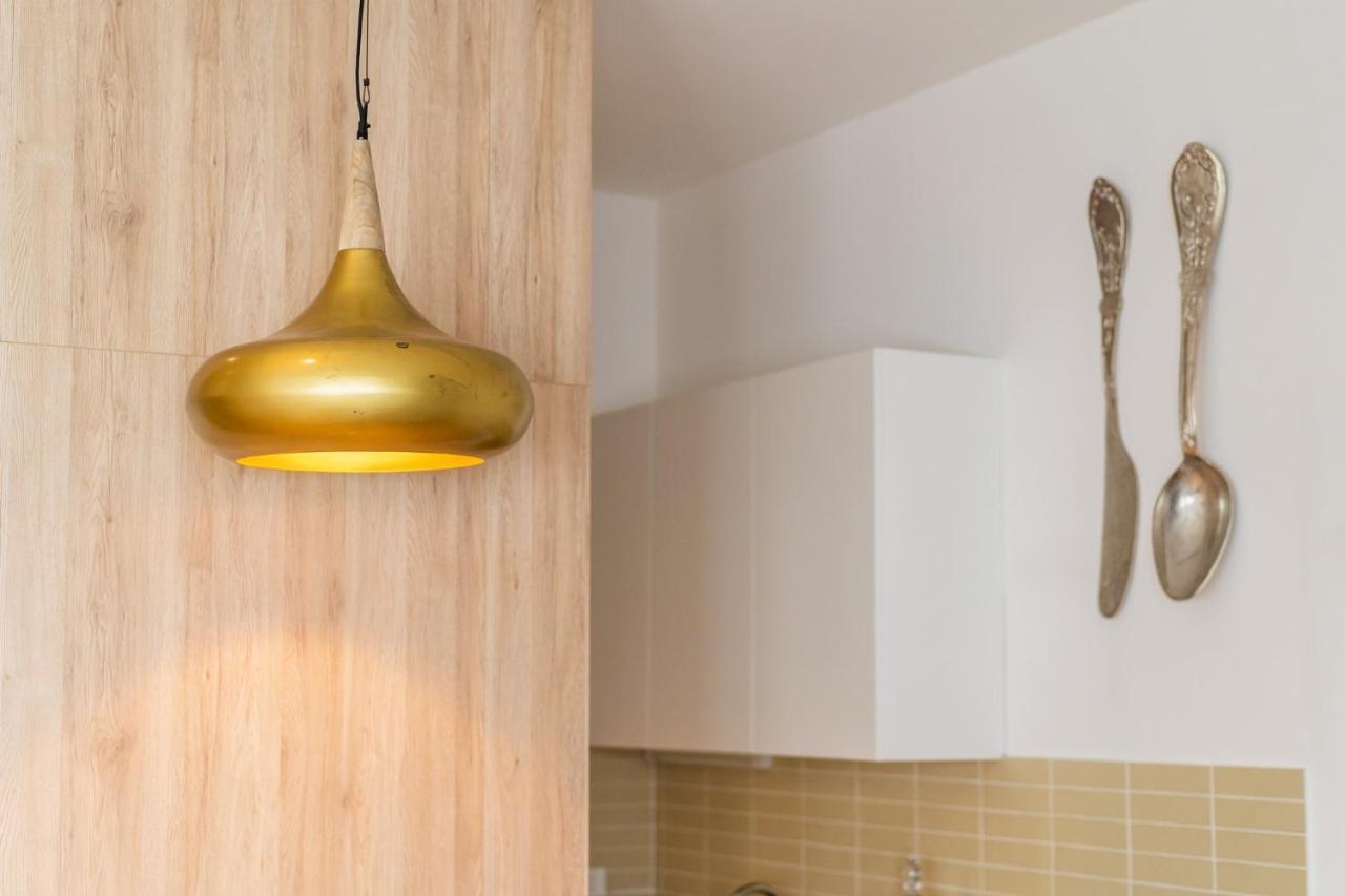 Ah Design Luxury Apartment
