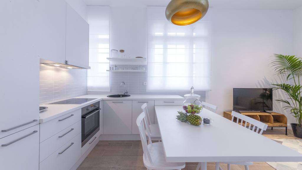 Ah Design Luxury Apartment